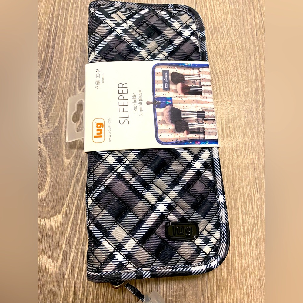 New LUG Sleeper Brush Holder in Plaid Gray